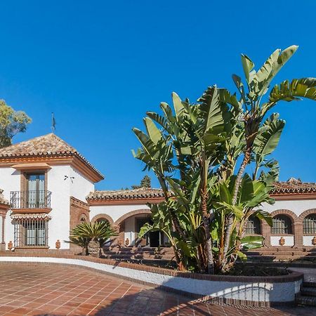 Authentic Andalucia Villa มาร์เบยา ภายนอก รูปภาพ