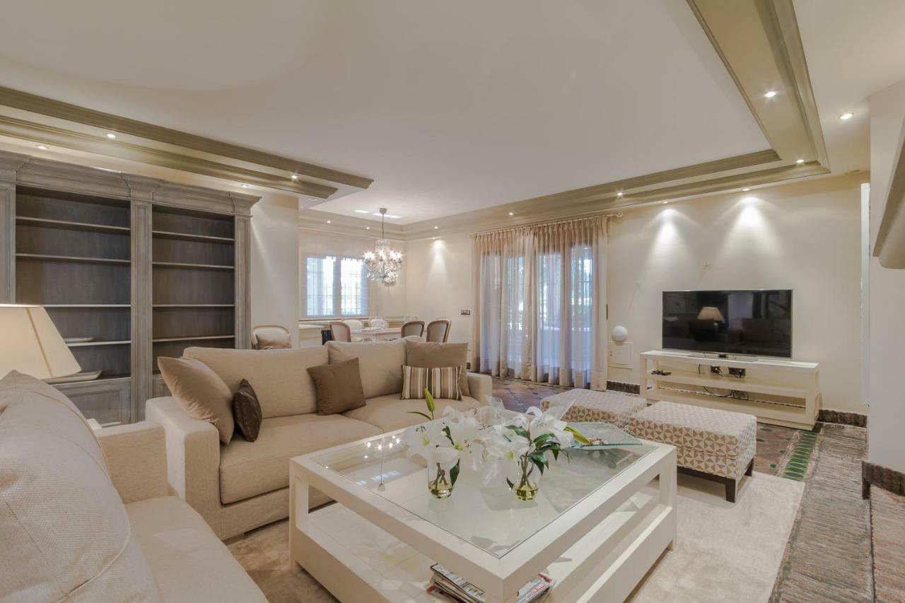 Authentic Andalucia Villa มาร์เบยา ภายนอก รูปภาพ